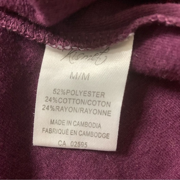 KISMET Woven Top With Long Sleeves & Scoop Neck Plum/Purple Size Medium - Picture 9 of 10